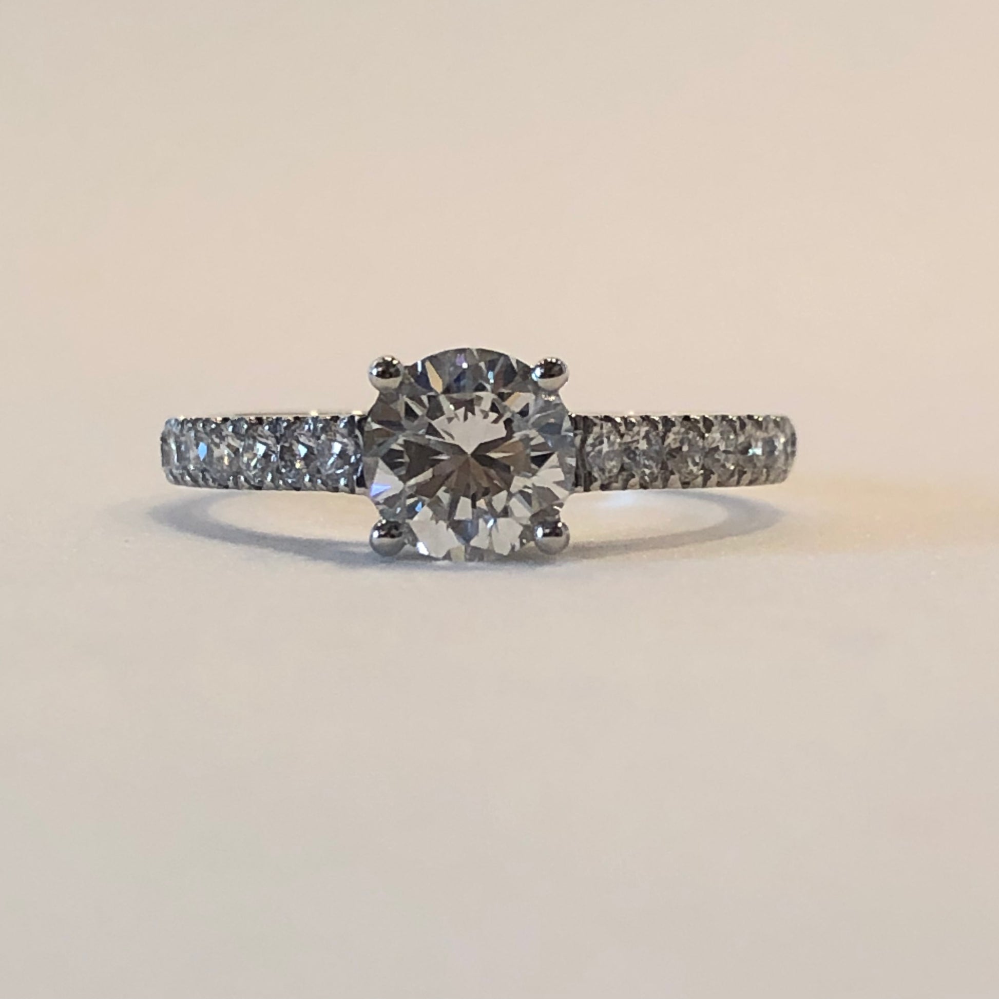専用JG38★高級 ダイヤモンド1ct プラチナ リング ダイヤモンドプラチナ リング/1ct UP – Luis.ltd