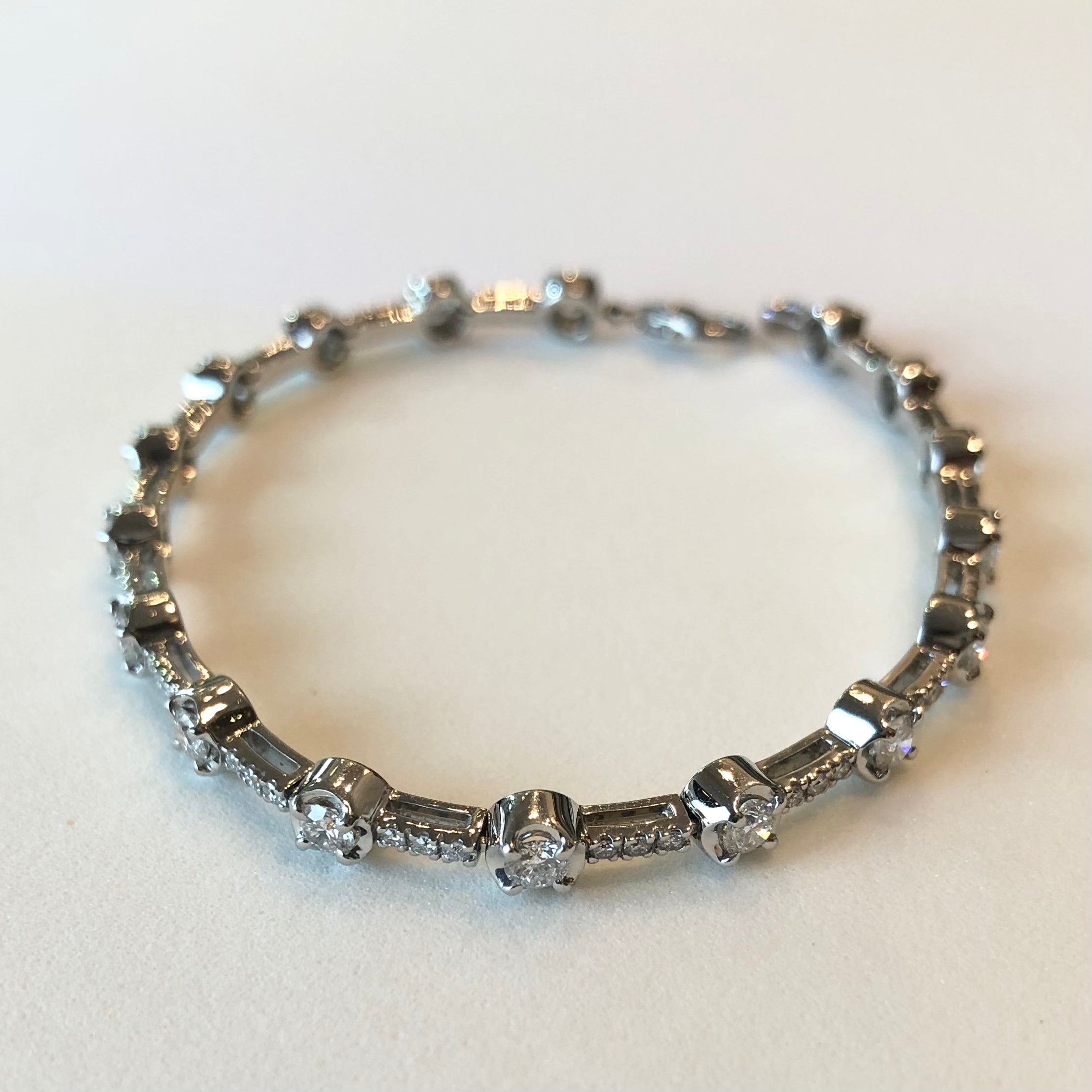 専用JH319☆高級 ダイヤモンド2ct プラチナ ラインブレスレット 鑑付 専用JH319☆高級 ダイヤモンド2ct プラチナ ラインブレスレット 鑑付